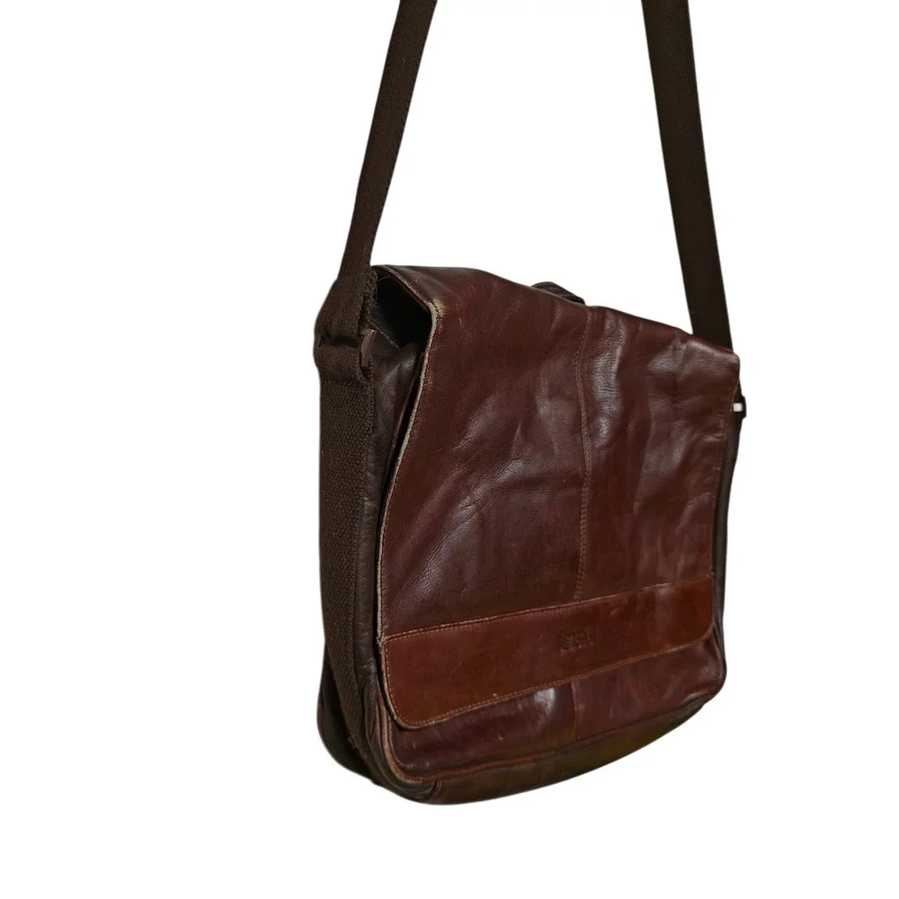 Kenneth Cole Reaction Brown Leather Messenger Bag Crossbody Laptop Briefcase